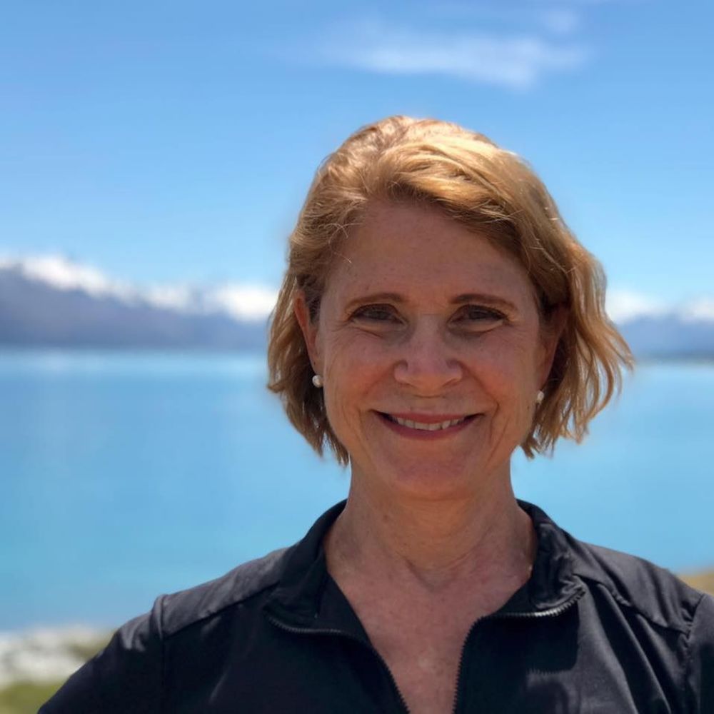 Meet your Posher, Nancy